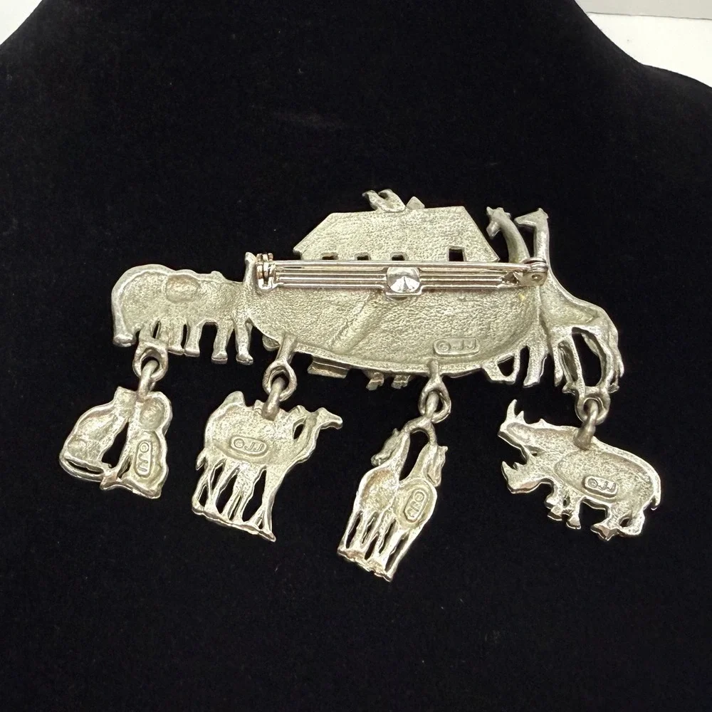 Vintage JJ Noah's Ark Animal Statement Brooch Pin Religious Silver Tone 2 3/4 in